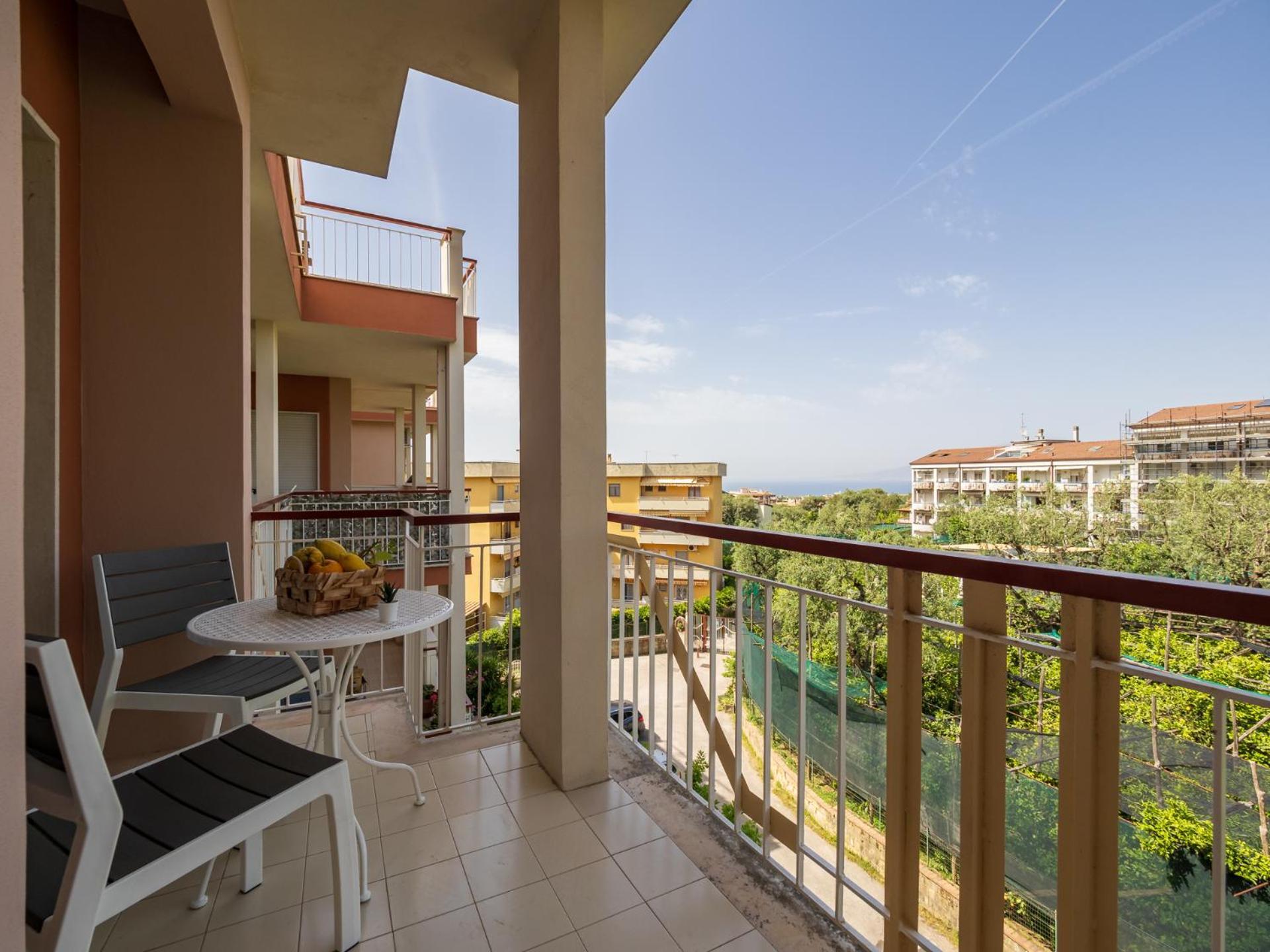 Nonno Angelo - 4 Bedrooms With Free Parking & Seaview Balcony Sorrento Exterior foto